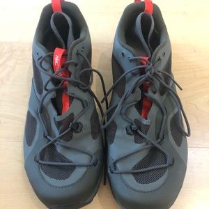 ARC’TERYX approach shoes